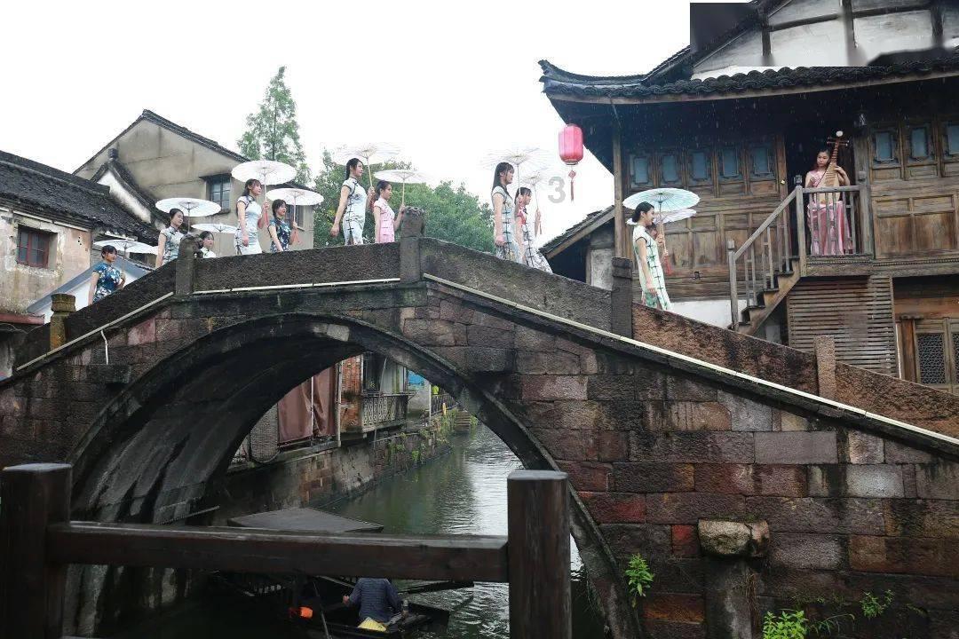 云南昭通市山体滑坡，当地通信未受影响，全力保障抢险应急通信